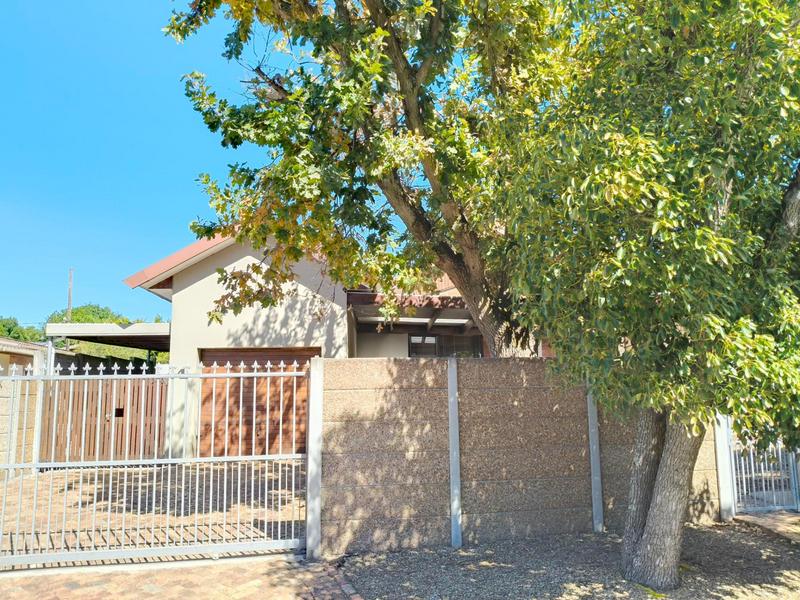 To Let 1 Bedroom Property for Rent in Bracken Heights Western Cape